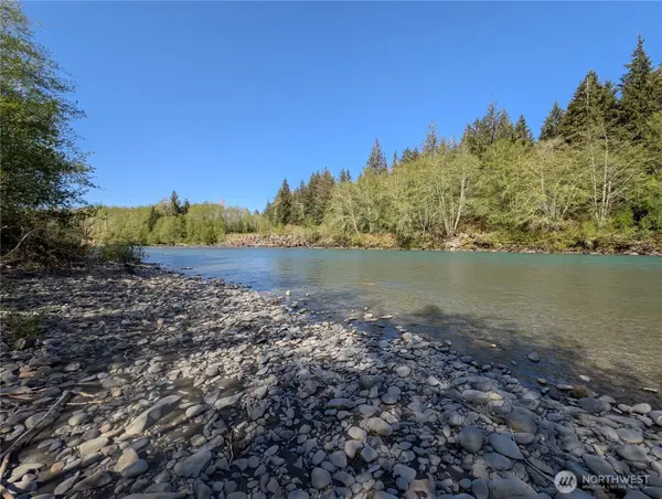 999 Hoh River Park Drive, Forks, WA 98331