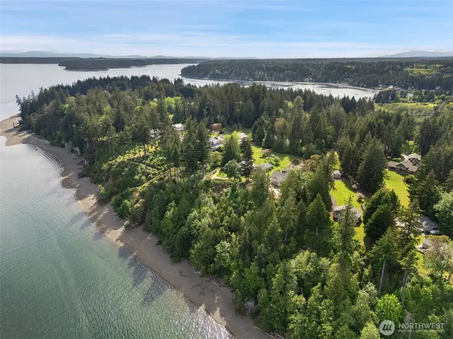 211 E Vineyard Crest Road, Grapeview, WA 98546 - #2