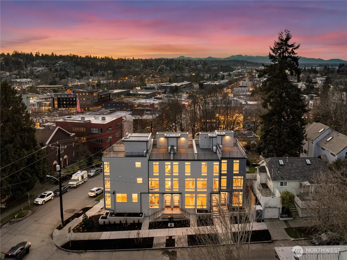 724 N 36th Street, Seattle, WA 98103 - #1