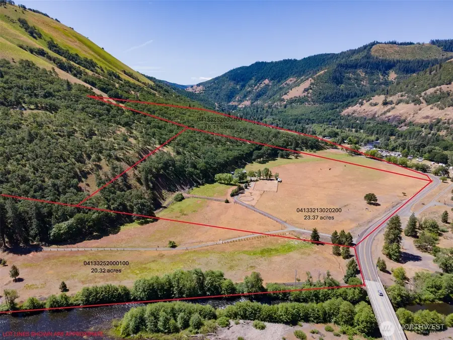 992 Highway 142 E, Lyle, WA 98635 - #2