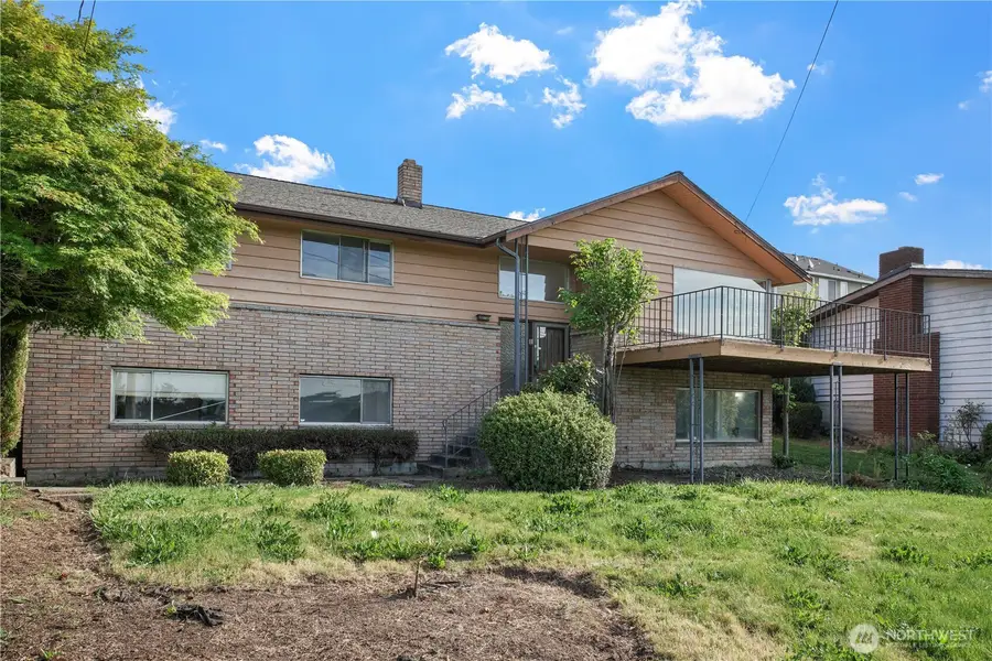 8626 S 134th Street, Seattle, WA 98178 - #2