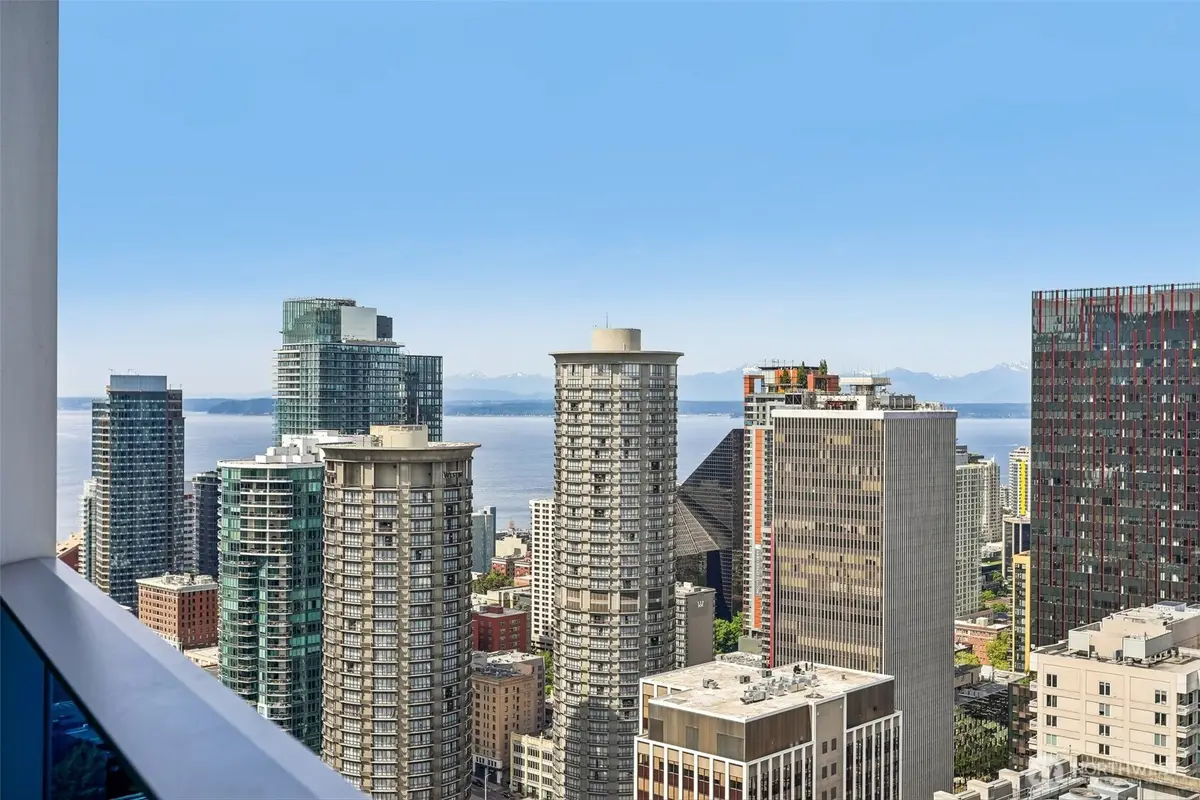 737 Olive Way #3701, Seattle, WA 98101 - #1