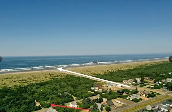 525 Sand Dune Avenue Sw #12, Ocean Shores, WA 98569