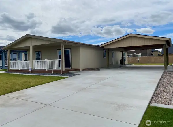 1701 E Burr Avenue Ct #51, Moses Lake, WA 98837