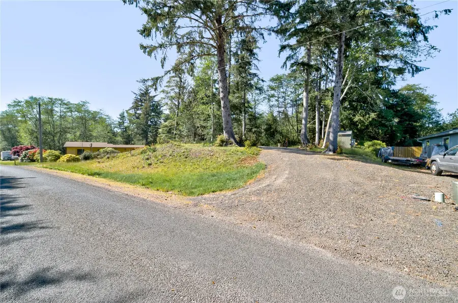 1907 324th Place, Ocean Park, WA 98640 - #3