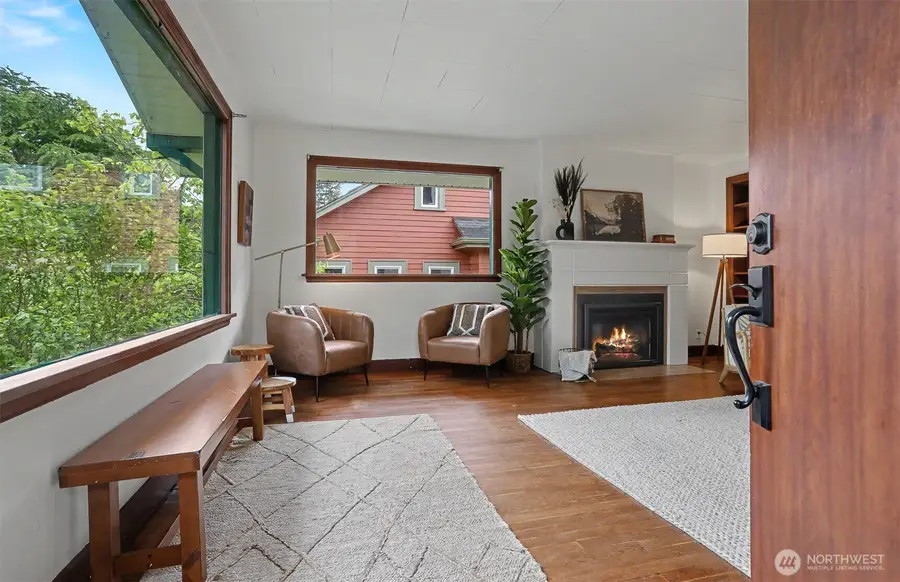 7559 14th Avenue Nw, Seattle, WA 98117 - #2