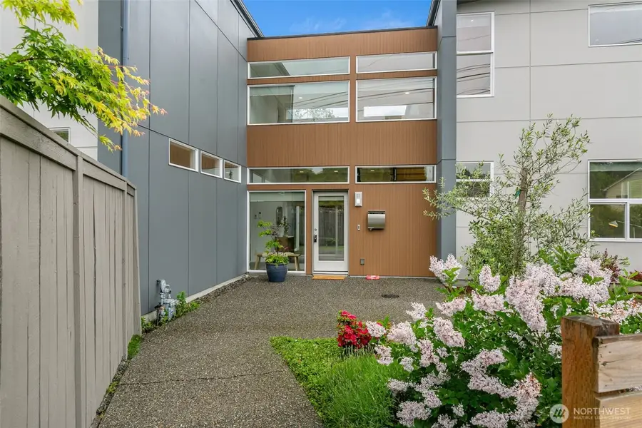3200 E Republican Street, Seattle, WA 98112 - #2