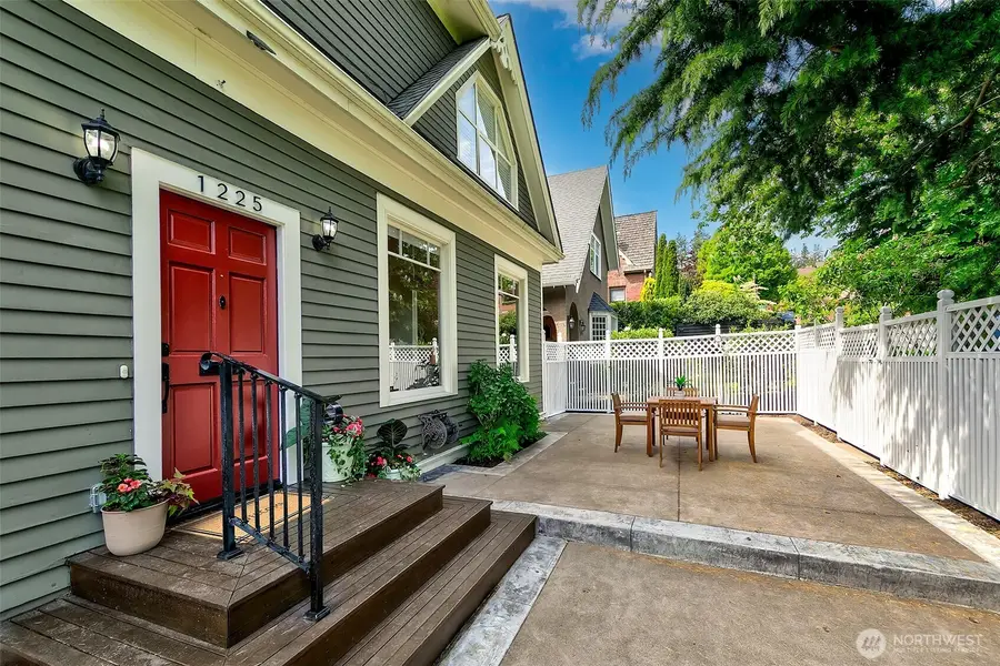 1225 9th Avenue W, Seattle, WA 98119 - #2