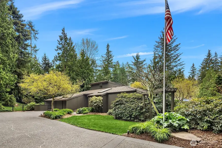 3908 142nd Place Ne, Bellevue, WA 98007 - #2