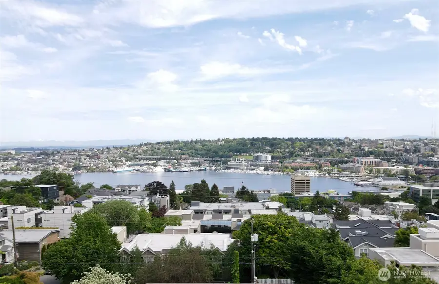 438 Comstock Place, Seattle, WA 98109 - #2