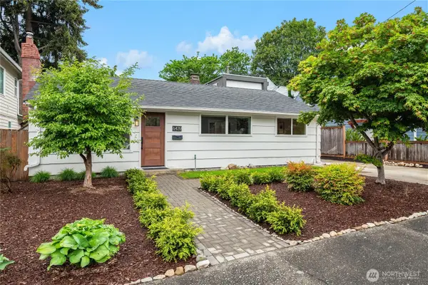 6439 Marshall Avenue Sw, Seattle, WA 98136