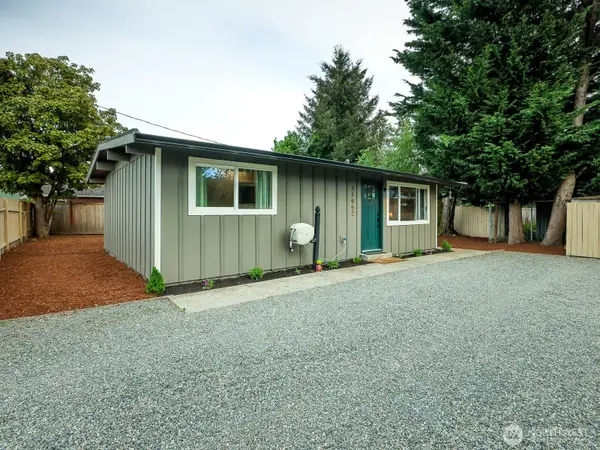 31952 W Bagwell Street, Carnation, WA 98014