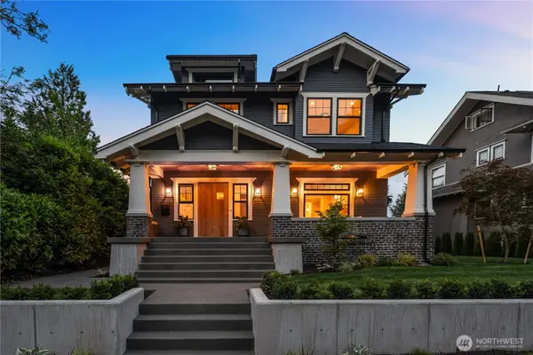 946 22nd Avenue E, Seattle, WA 98112
