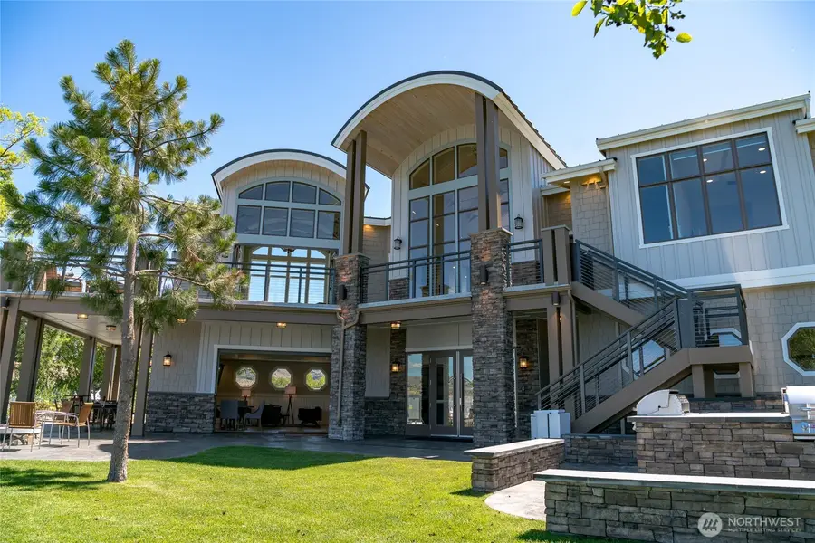 1350 W Woodin Avenue #C-34, Chelan, WA 98816 - #3