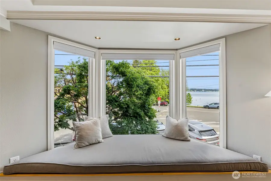 1929 43rd Avenue E #200, Seattle, WA 98112 - #3