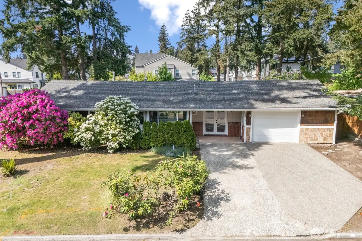 16608 NE 9th Street, Bellevue, WA 98008 - #1