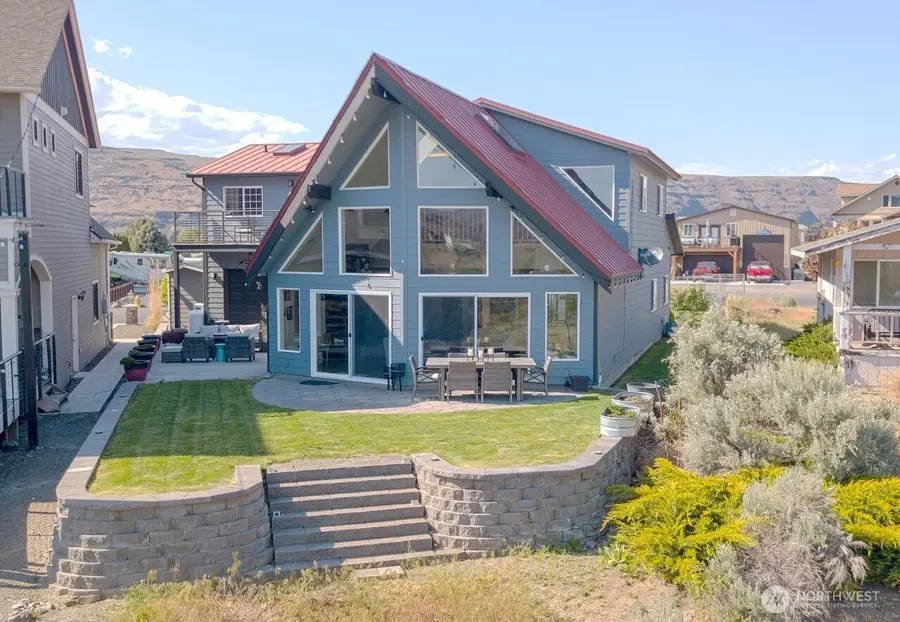 25053 SW Wanapum Street, Quincy, WA 98848 - #3
