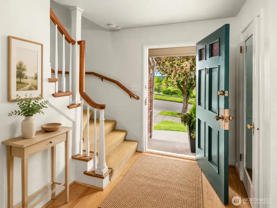 409 W Dravus Street, Seattle, WA 98119 - #3