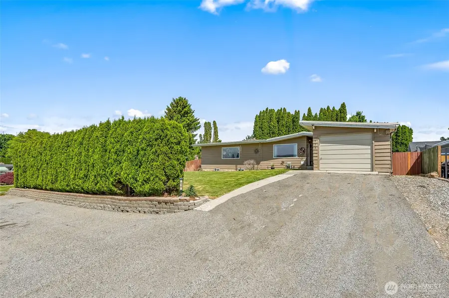 615 N Jerome, East Wenatchee, WA 98802 - #3