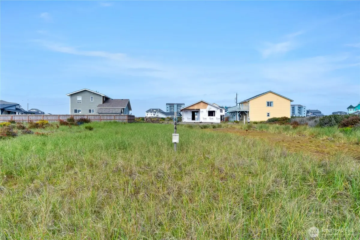 444 N Portal Loop Sw, Ocean Shores, WA 98569 - #1