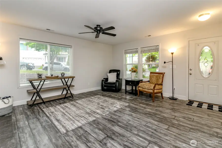 9907 195th Avenue E, Bonney Lake, WA 98391 - #3