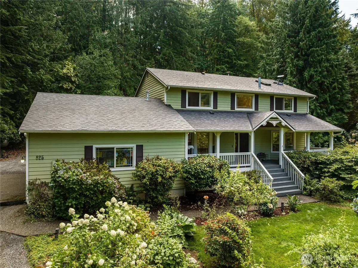 825 204th Drive Se, Snohomish, WA 98290 - #1