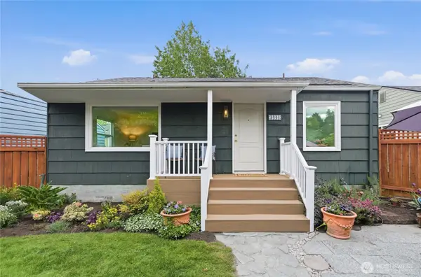3444 34th Avenue W, Seattle, WA 98199