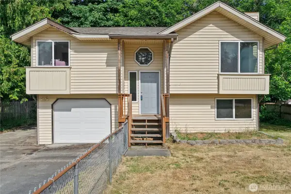 7780 E Van Buren Street, Port Orchard, WA 98366