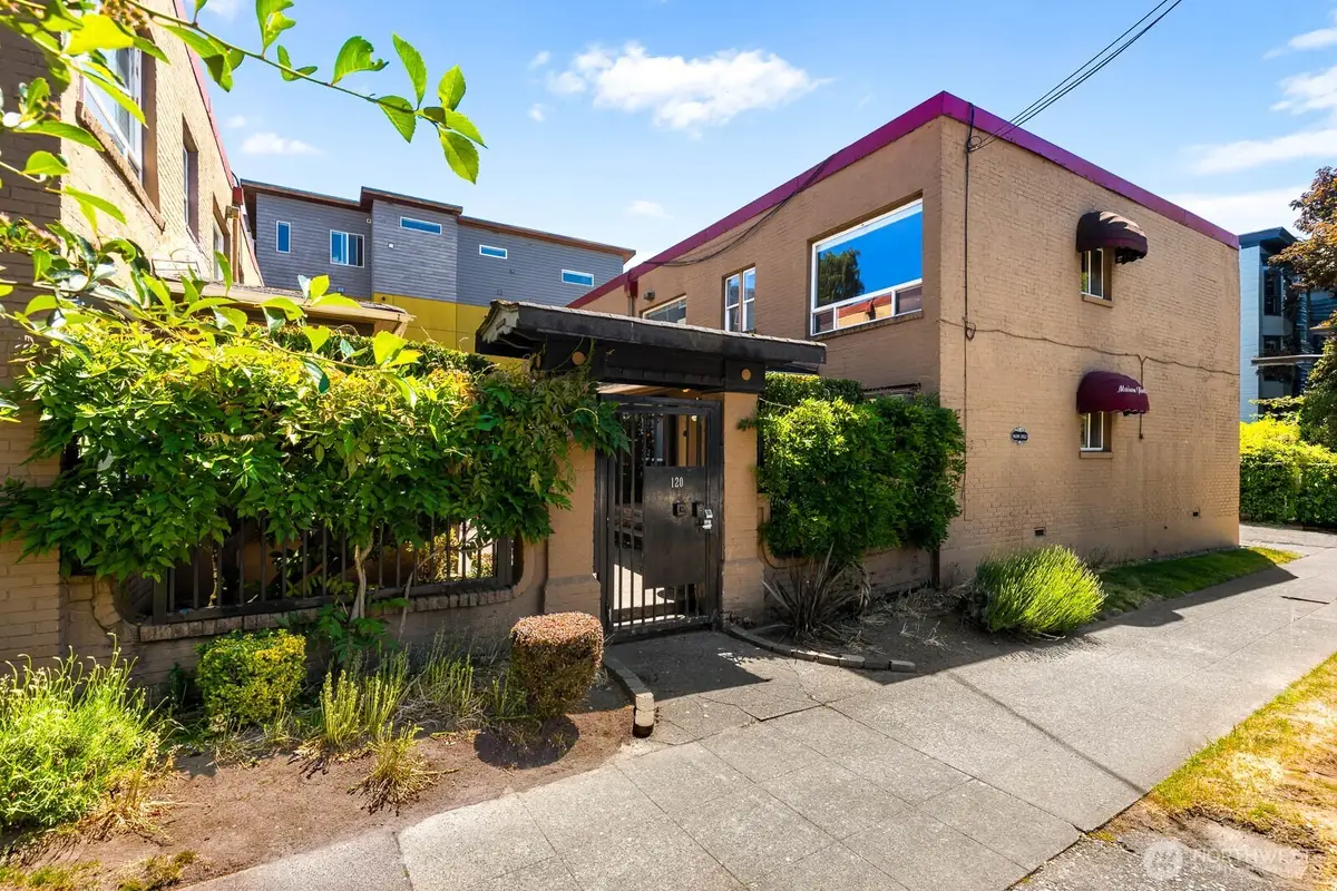 120 14th Avenue #12, Seattle, WA 98122 - #1