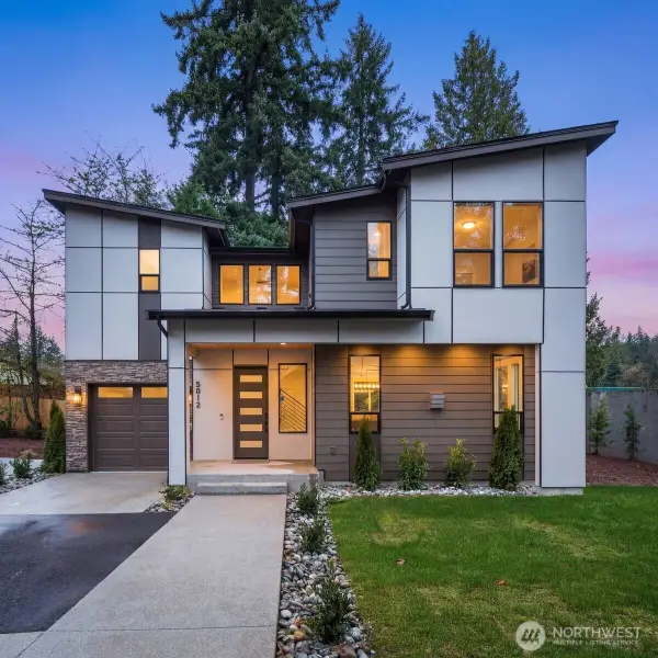 5012 114th Avenue Ne, Kirkland, WA 98033