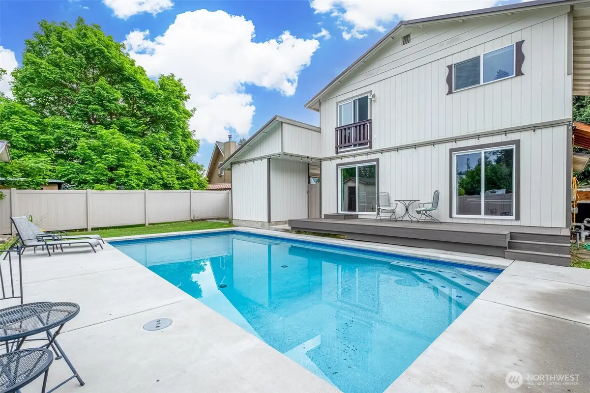 208 West, Leavenworth, WA 98826 - #1