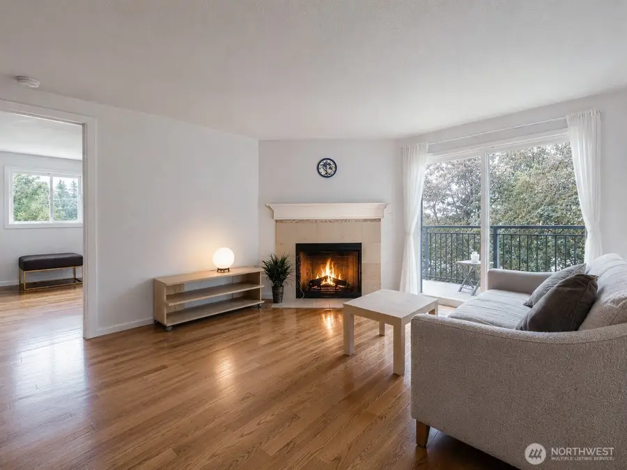 12511 SE 41st Place #A301, Bellevue, WA 98006 - #3