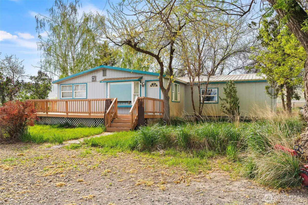 3500 Island Road #North, White Swan, WA 98952 - #1