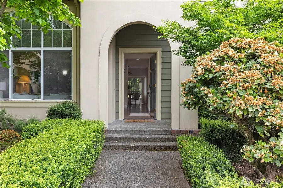 6592 127th Place Se, Bellevue, WA 98006 - #3