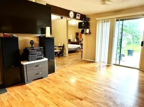 18225 45th Avenue S, Seatac, WA 98188 - #2