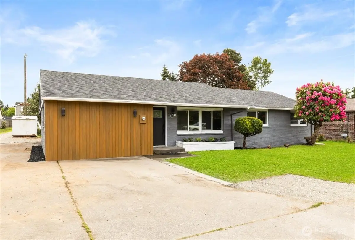 308 E 84 Street, Tacoma, WA 98445 - #1