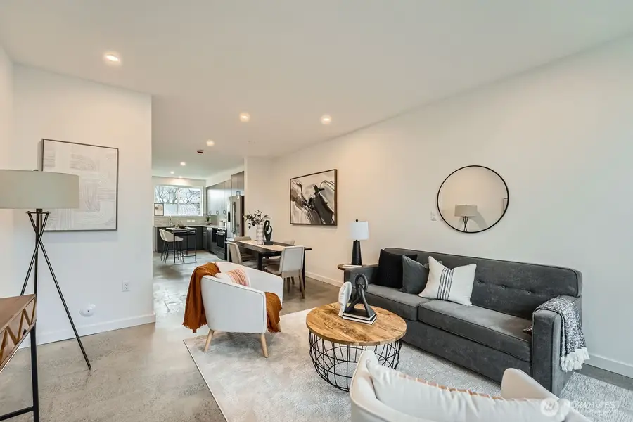 6610 Carleton Avenue S #B, Seattle, WA 98108 - #3