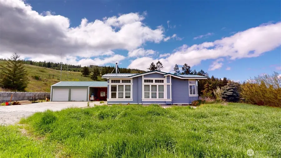 142 Fletcher Rd, Oroville, WA 98844 - #2