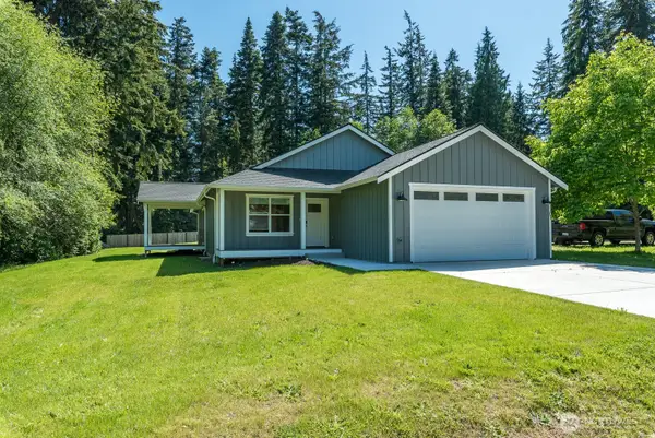 1701 Hemlock Drive, Camano Island, WA 98282