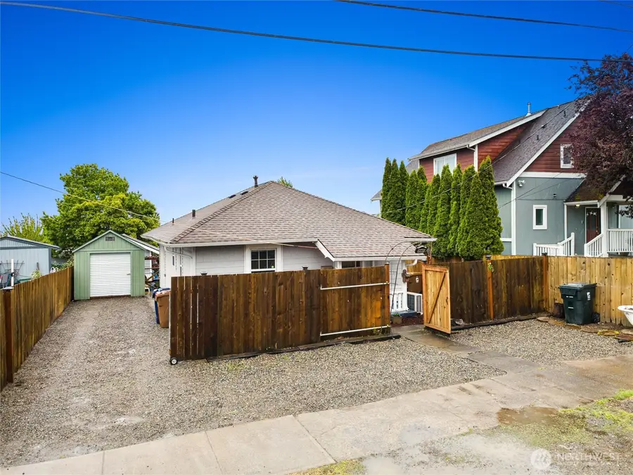 3561 E M Street, Tacoma, WA 98404 - #2