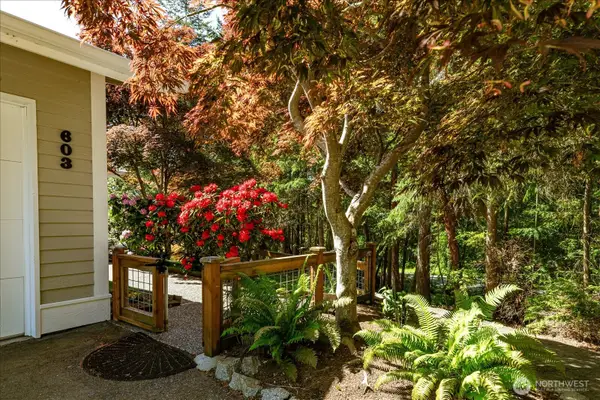 5653 Useless Bay Avenue #603, Langley, WA 98260