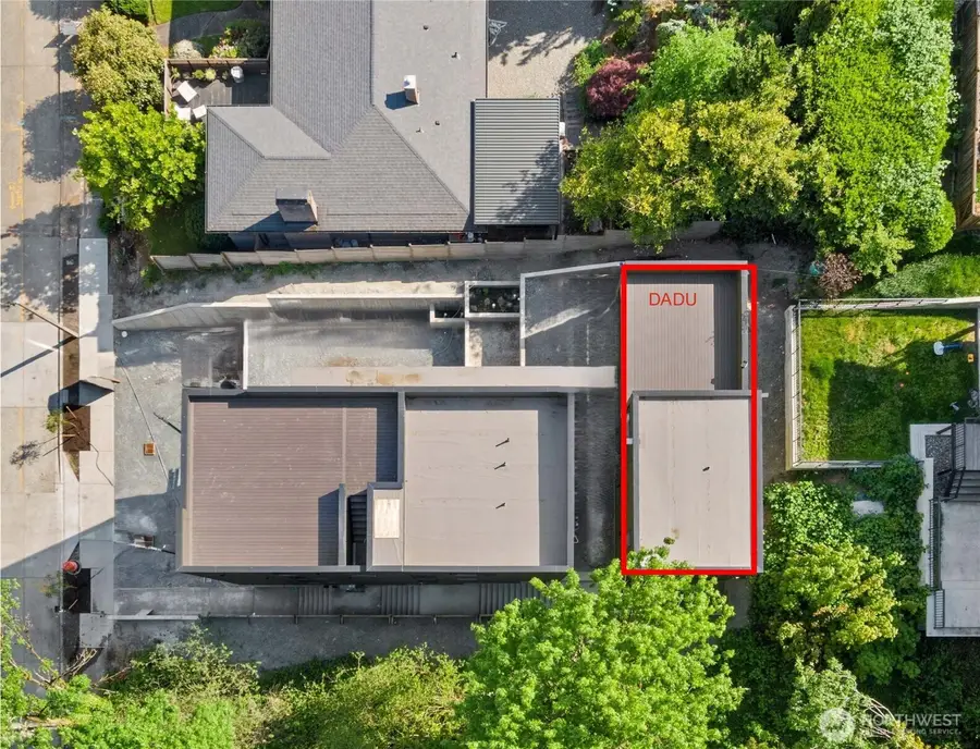 1417 36th Avenue S, Seattle, WA 98144 - #3
