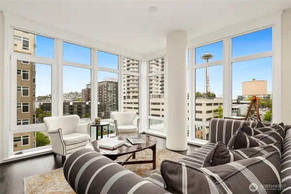2721 1st Avenue #805, Seattle, WA 98121