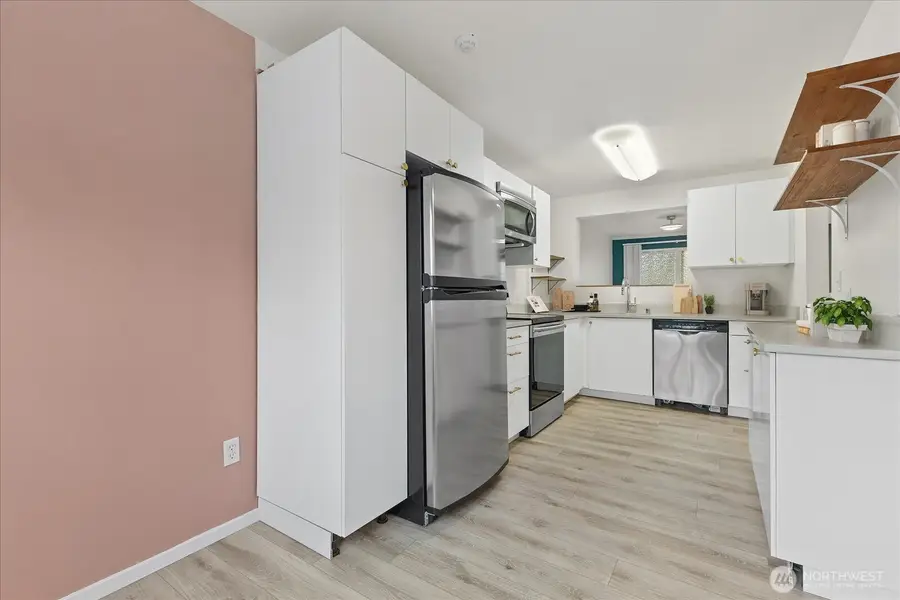 21904 56th Avenue W #B2, Mountlake Terrace, WA 98043 - #3