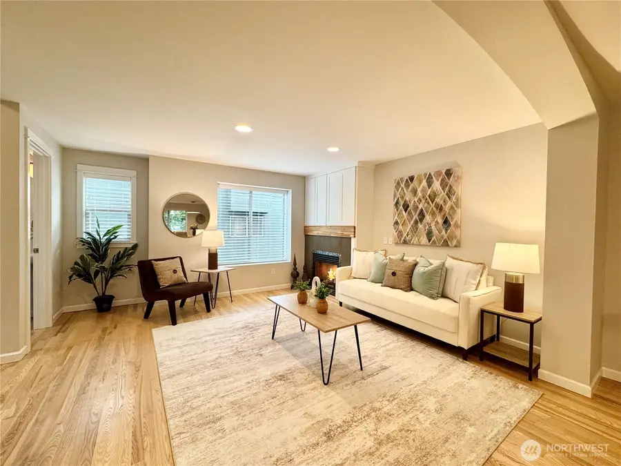 2138 N 113th Street #B, Seattle, WA 98133 - #3