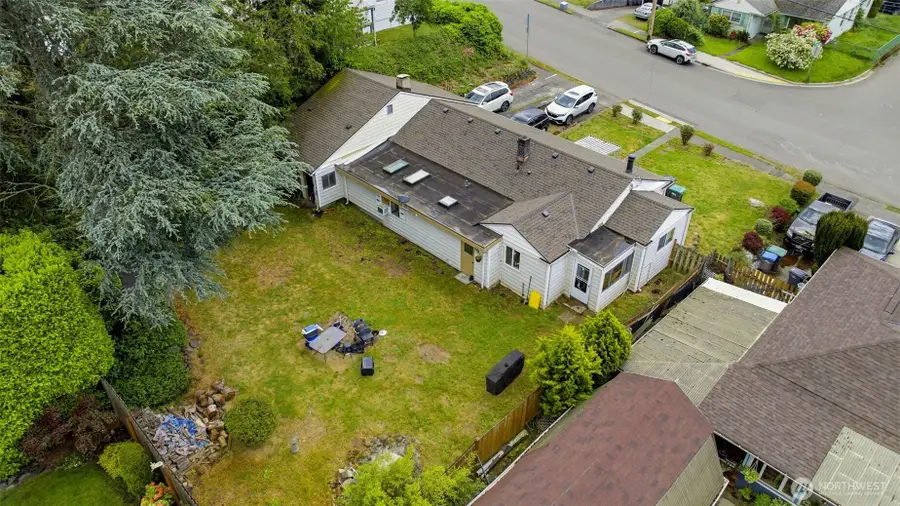 1104 Dibb Street, Bremerton, WA 98310 - #2