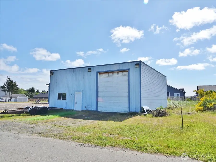 987 Beaver Court Se, Ocean Shores, WA 98569 - #2