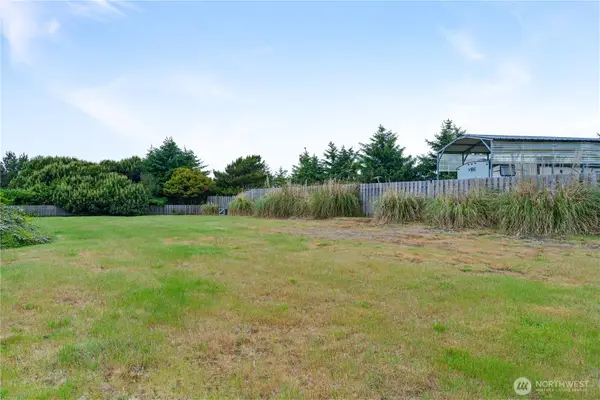 20 Haven Lane, Copalis Beach, WA 98535