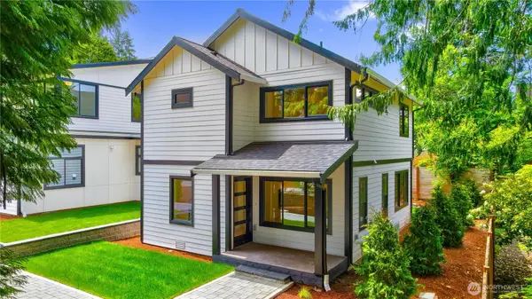 12644 NE 80th Street, Kirkland, WA 98033