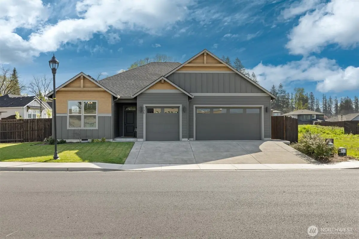 135 SE Airedale Ave, La Center, WA 98629 - #1